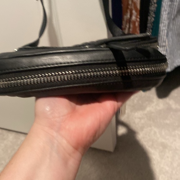 Quilted Leather Crossbody - Picture 6 of 7